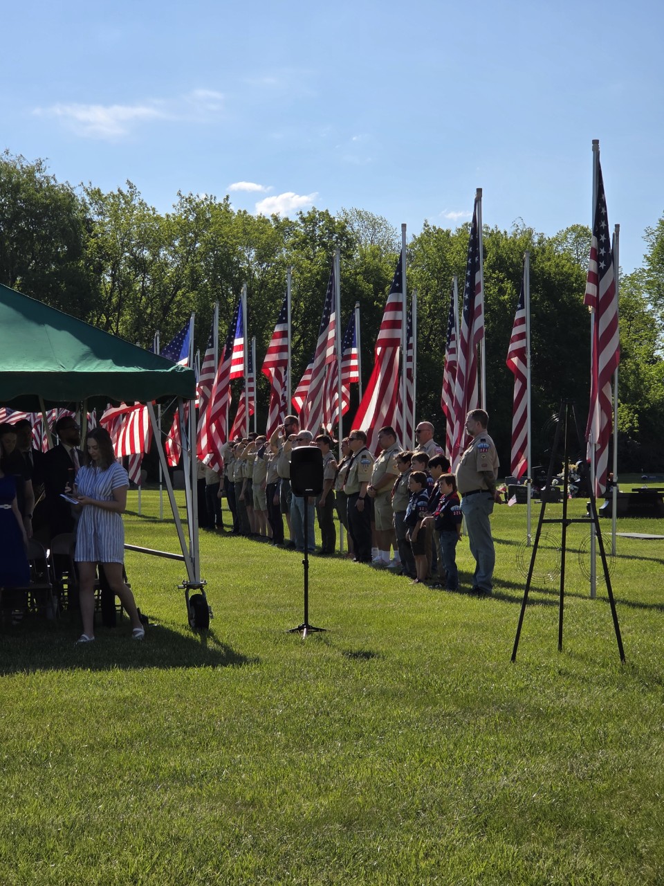 Scouts serving their community